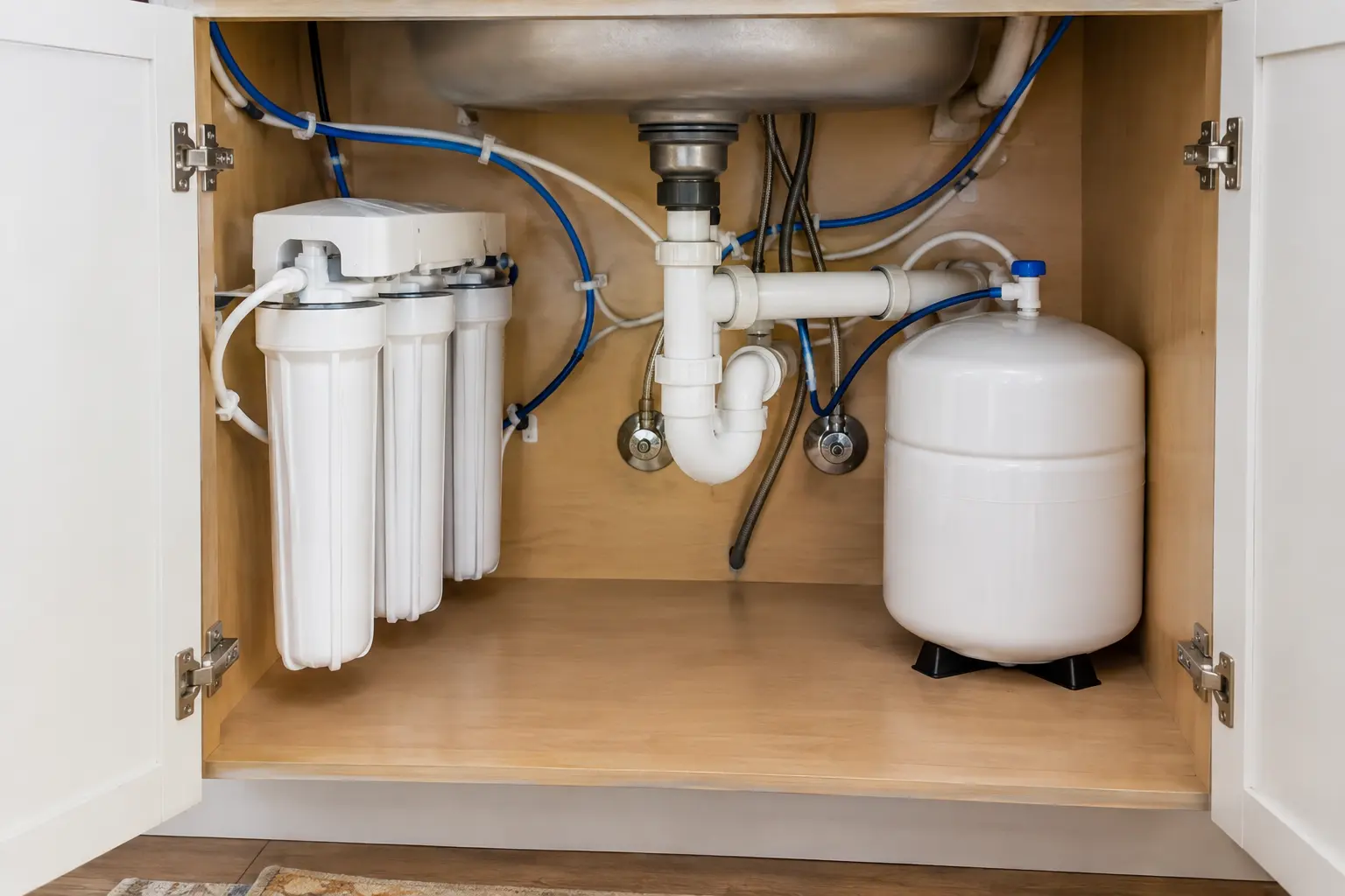 Illustrative example of an under sink water filtration system